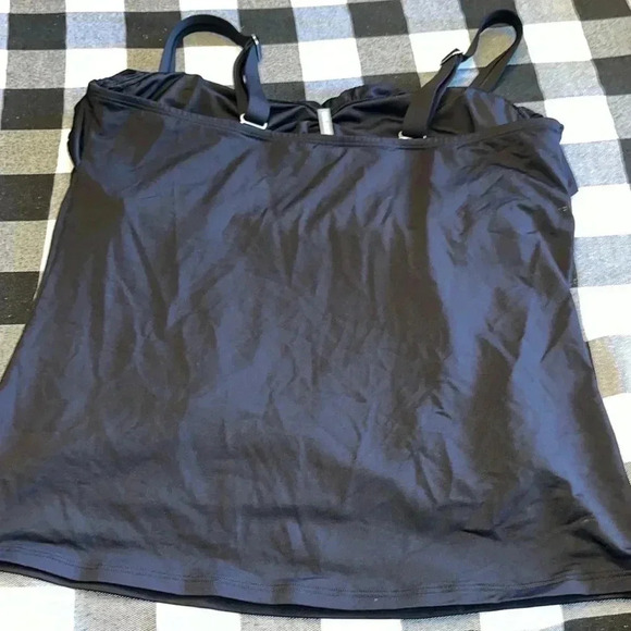 LANDS END black Tankini swim top size 12 DDD bra sized swim - Picture 3 of 6